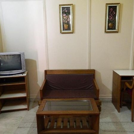Viraaj Guest House Noida Exteriör bild