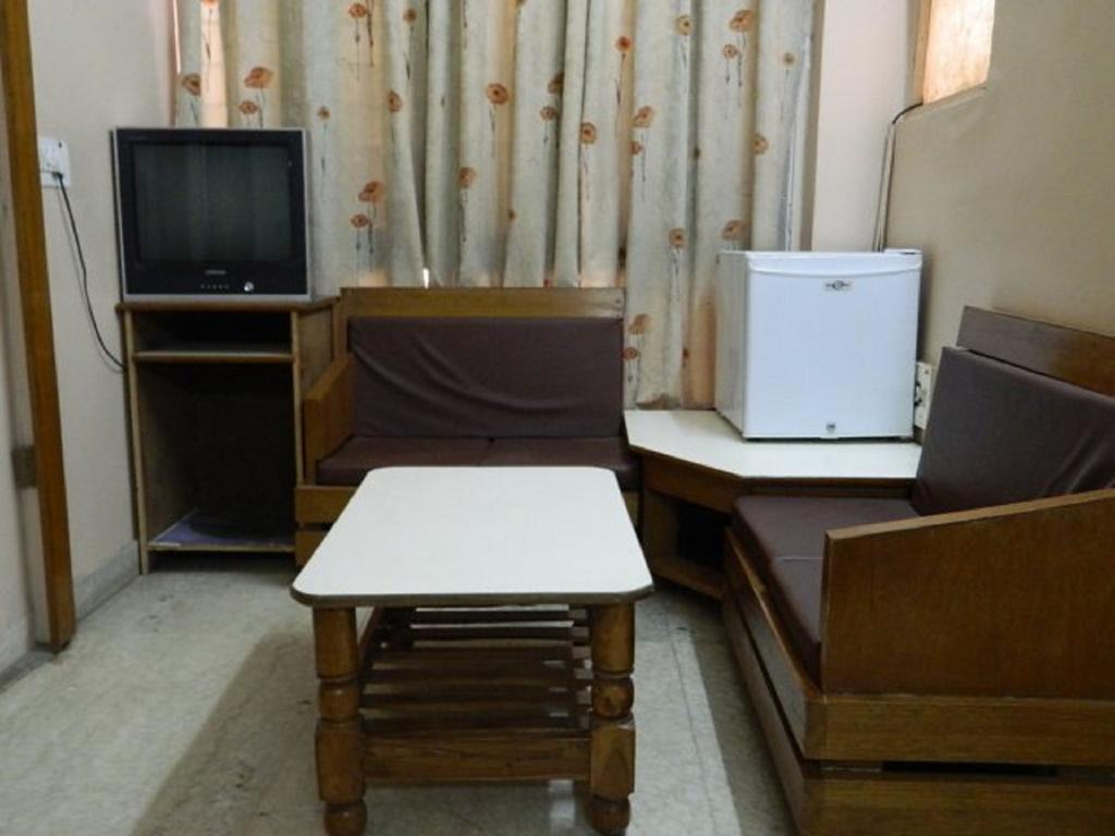 Viraaj Guest House Noida Exteriör bild